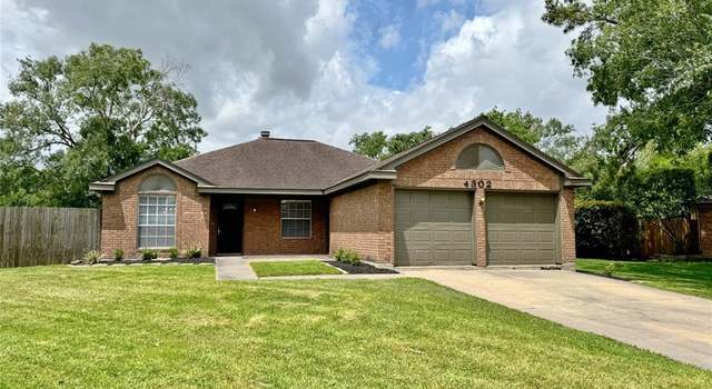 Photo of 4302 Duesenberg Ct, Pearland, TX 77584