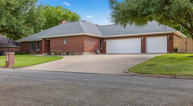 Photo of 403 Gindler St, Weimar, TX 78962