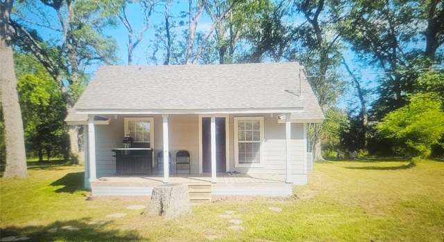 Photo of 22116 Fairground Rd, Hempstead, TX 77445