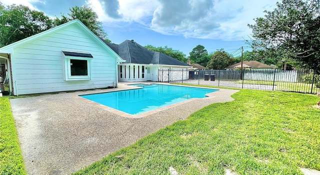 Photo of 2926 E Elm Cir, Katy, TX 77493
