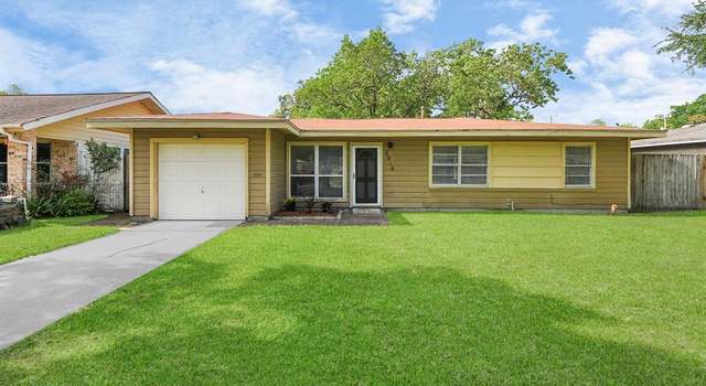 Photo of 2018 15th Ave N, Texas City, TX 77590