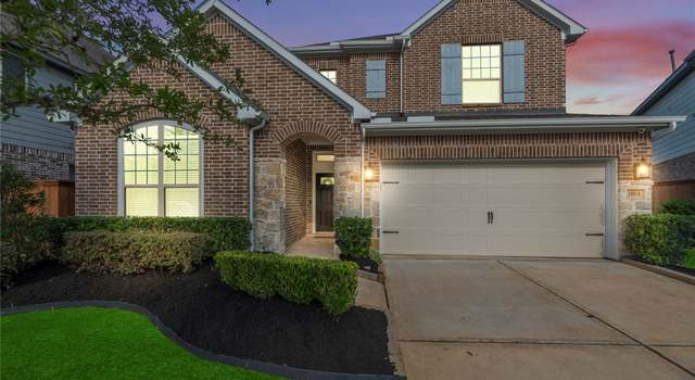 Photo of 10919 Crestwood Point Cir, Cypress, TX 77433