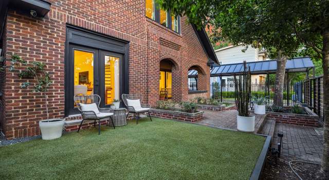 Photo of 542 Arlington St, Houston, TX 77007