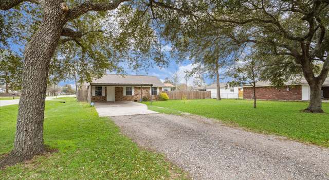 Photo of 526 Elena Ln, Highlands, TX 77562