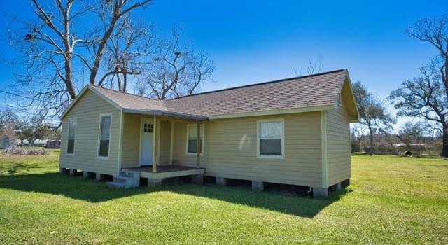 Photo of 6531 Live Oak Dr, Jones Creek, TX 77541