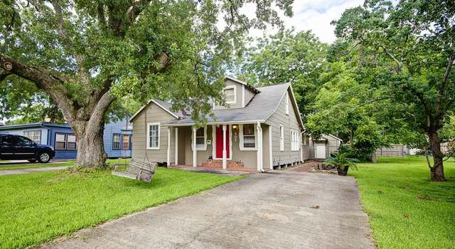Photo of 506 S 2nd St, La Porte, TX 77571