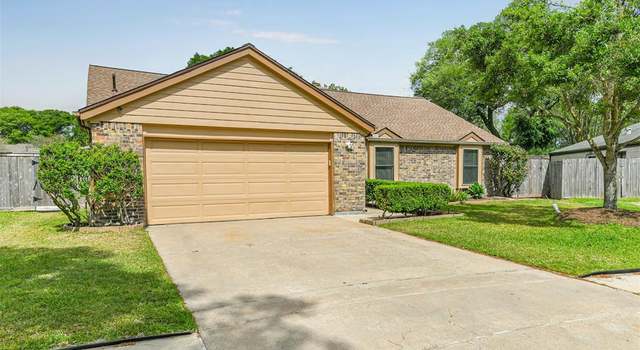 Photo of 15403 Lanswick Dr, Houston, TX 77062