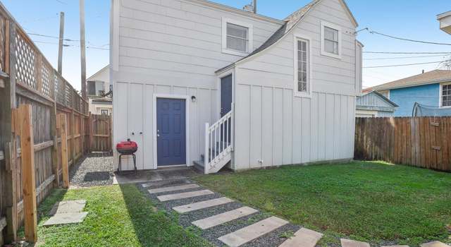 Photo of 4715 Avenue P 1/2, Galveston, TX 77551