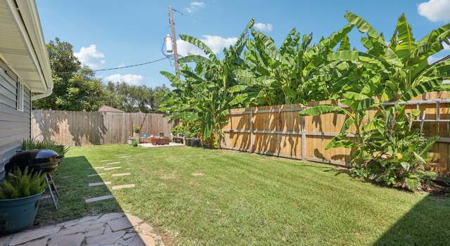 Photo of 10439 Catlett Ln, La Porte, TX 77571