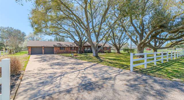 Photo of 9413 Barnes Rd, Simonton, TX 77476