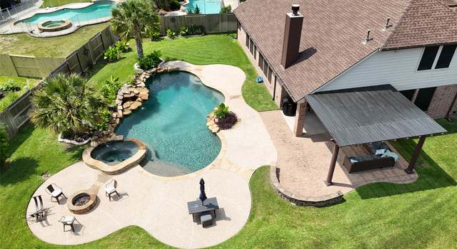 Photo of 8014 Ravens Point Dr, Richmond, TX 77406
