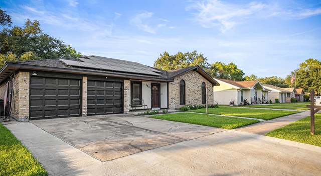 Photo of 1821 Lazy Creek Ln, Pearland, TX 77581