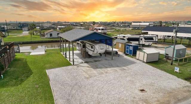 Photo of 355 County Road 201, Bay City, TX 77414