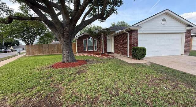 Photo of 15514 Prairie Oaks Dr, Houston, TX 77083