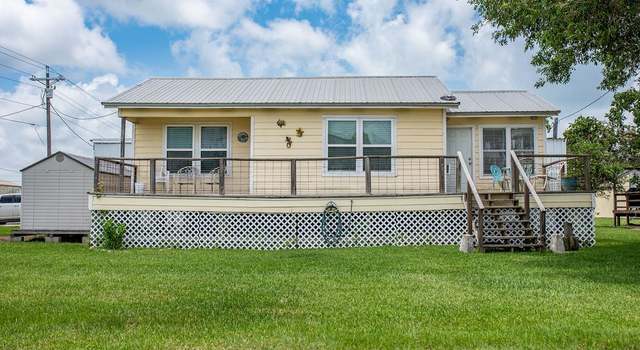 Photo of 120 W Main St, Port O Connor, TX 77982