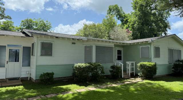 Photo of 4433 Avenue L, Santa Fe, TX 77510