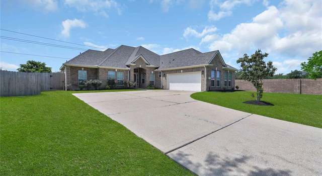 Photo of 1807 Brighton Brook Ln, Pearland, TX 77581