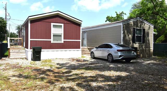 Photo of 4802 9th St, Bacliff, TX 77518