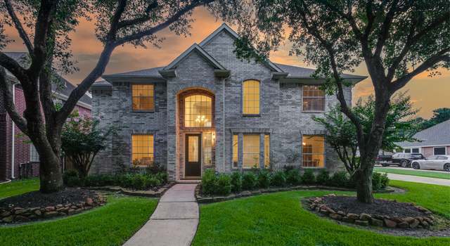 Photo of 10811 Silverado Trace Dr, Houston, TX 77095