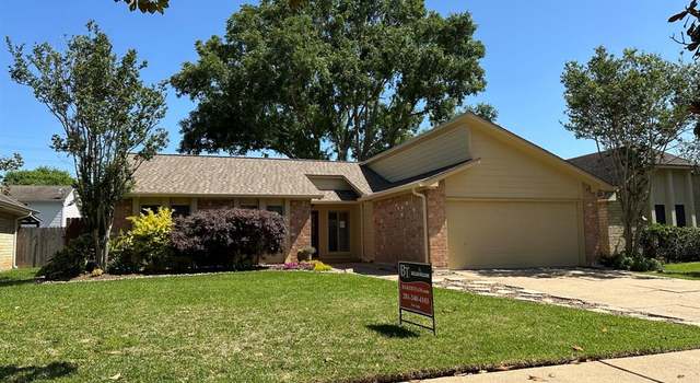 Photo of 3011 Shawnee Dr, Sugar Land, TX 77479