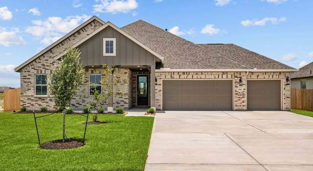 Photo of 12622 Old Fashion Cir, Mont Belvieu, TX 77535
