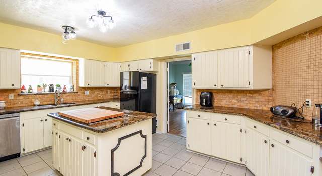 Photo of 35401 Pontiac Dr, Brookshire, TX 77423