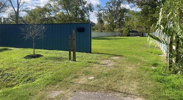 Photo of 9401 Willow St, Houston, TX 77088