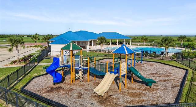 Photo of 3525 Pelican Way, Palacios, TX 77465