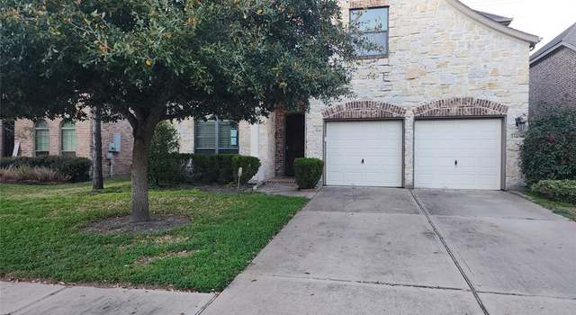 Photo of 13409 Sunset Bay Ln, Pearland, TX 77584