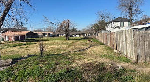 Photo of 417 Delaware St, Houston, TX 77029