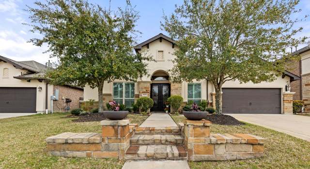 Photo of 813 Sage Way Ln, Friendswood, TX 77546