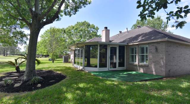 Photo of 810 Birchview Ct, Pearland, TX 77584
