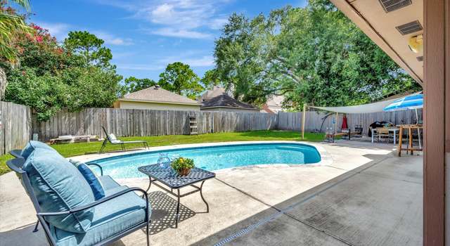 Photo of 15707 Spring Forest Dr, Houston, TX 77059