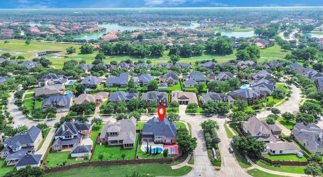 Photo of 4314 Village Forest Dr, Sugar Land, TX 77479