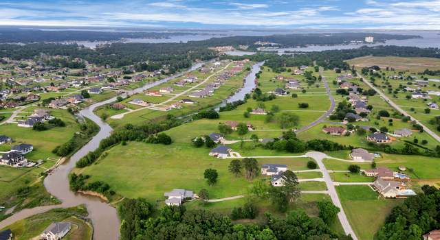 Photo of 141 Grandview Blvd, Montgomery, TX 77356