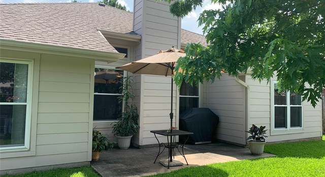 Photo of 10431 Claybrook Dr, Houston, TX 77089