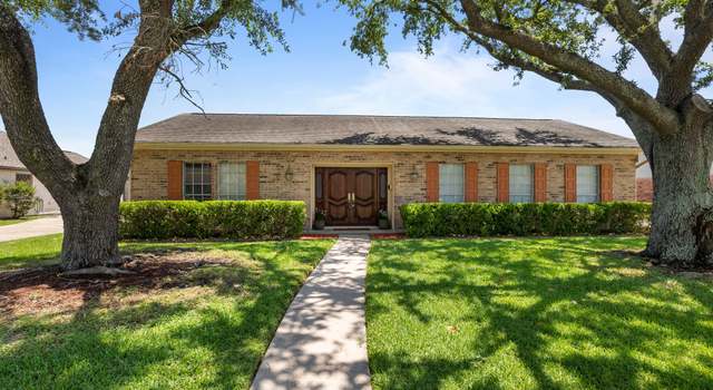 Property at 3906 Ecuador Dr, Pasadena, TX 77504, 4 beds, 2 baths