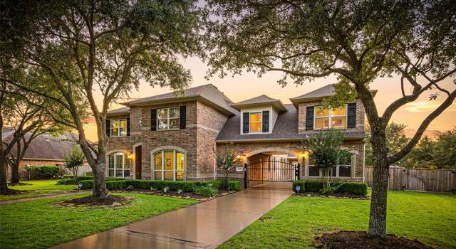 Photo of 2018 Lake Fountain Dr, Katy, TX 77494