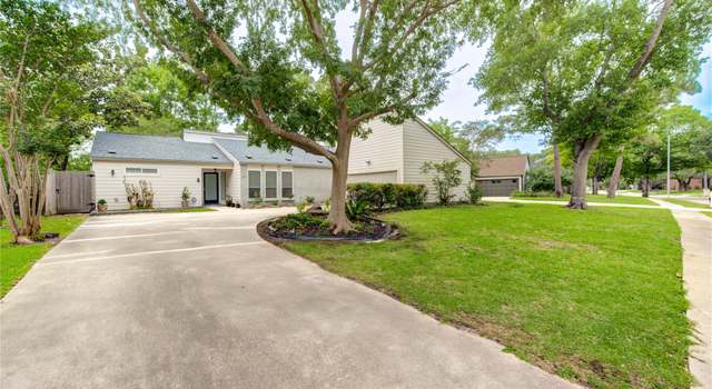 Photo of 1318 Heathwood Dr, Houston, TX 77077