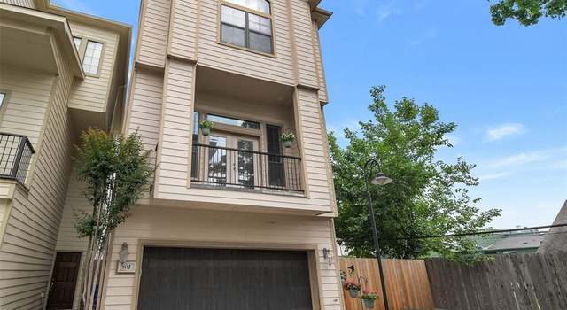Photo of 832 Garden Oaks Ter, Houston, TX 77018