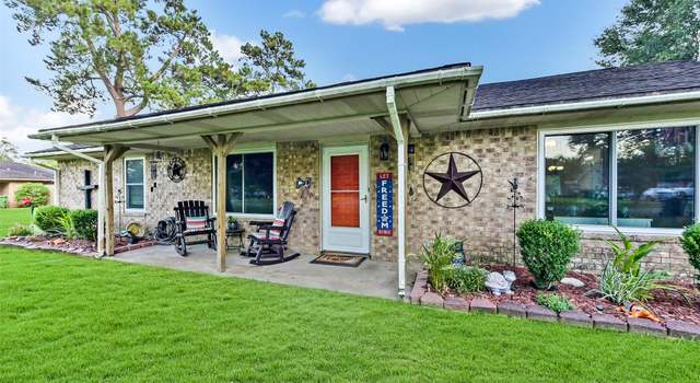 Photo of 4004 Hillcrest St, Liberty, TX 77575