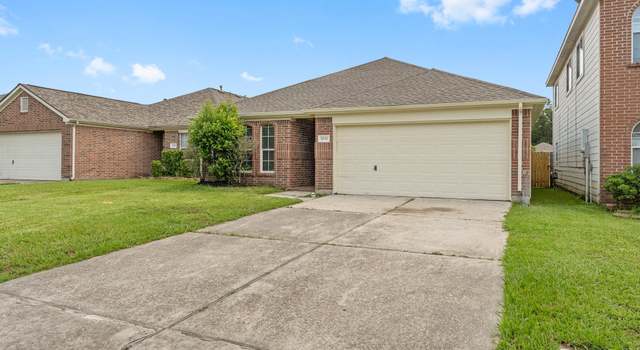 Photo of 5041 Willow Point Dr, Conroe, TX 77303