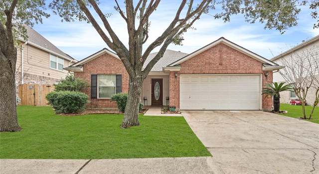 Photo of 4609 Cypress Bend Ct, Pearland, TX 77584