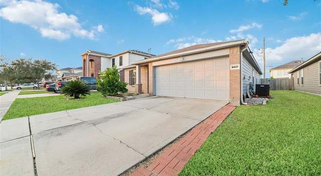 Photo of 8927 Summerset Meadow Ct, Houston, TX 77075