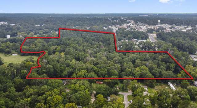 Photo of 702 E Church St, Livingston, TX 77351