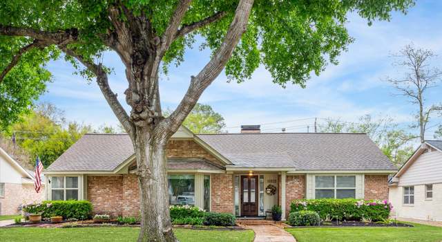 Photo of 10622 Candlewood Dr, Houston, TX 77042