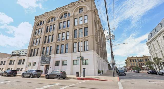 Photo of 2400 Mechanic St #103, Galveston, TX 77550
