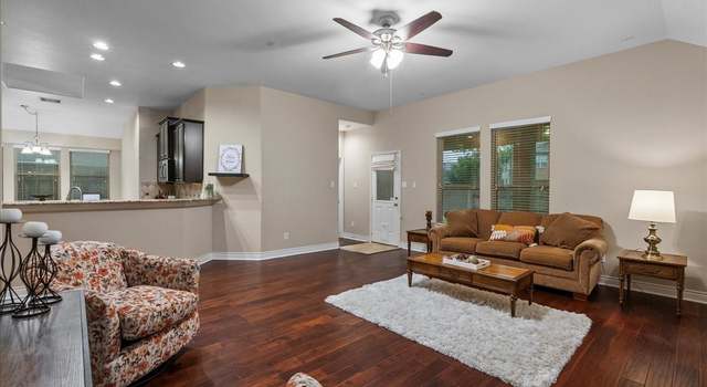 Photo of 634 Pedernales St, Webster, TX 77598