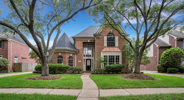 Photo of 17422 Marigold Dr, Sugar Land, TX 77479