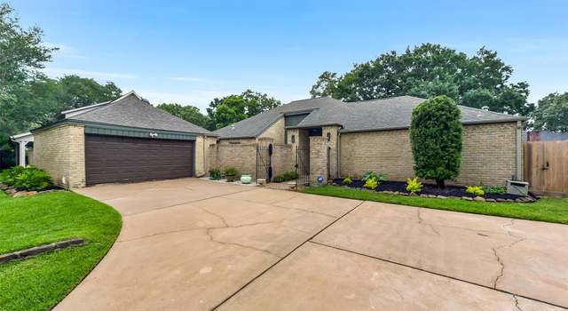 Photo of 4106 Crownwood Dr, Seabrook, TX 77586